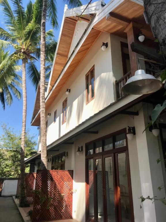 Villa Bouathong Hotels Луанг Прабанг Екстериор снимка