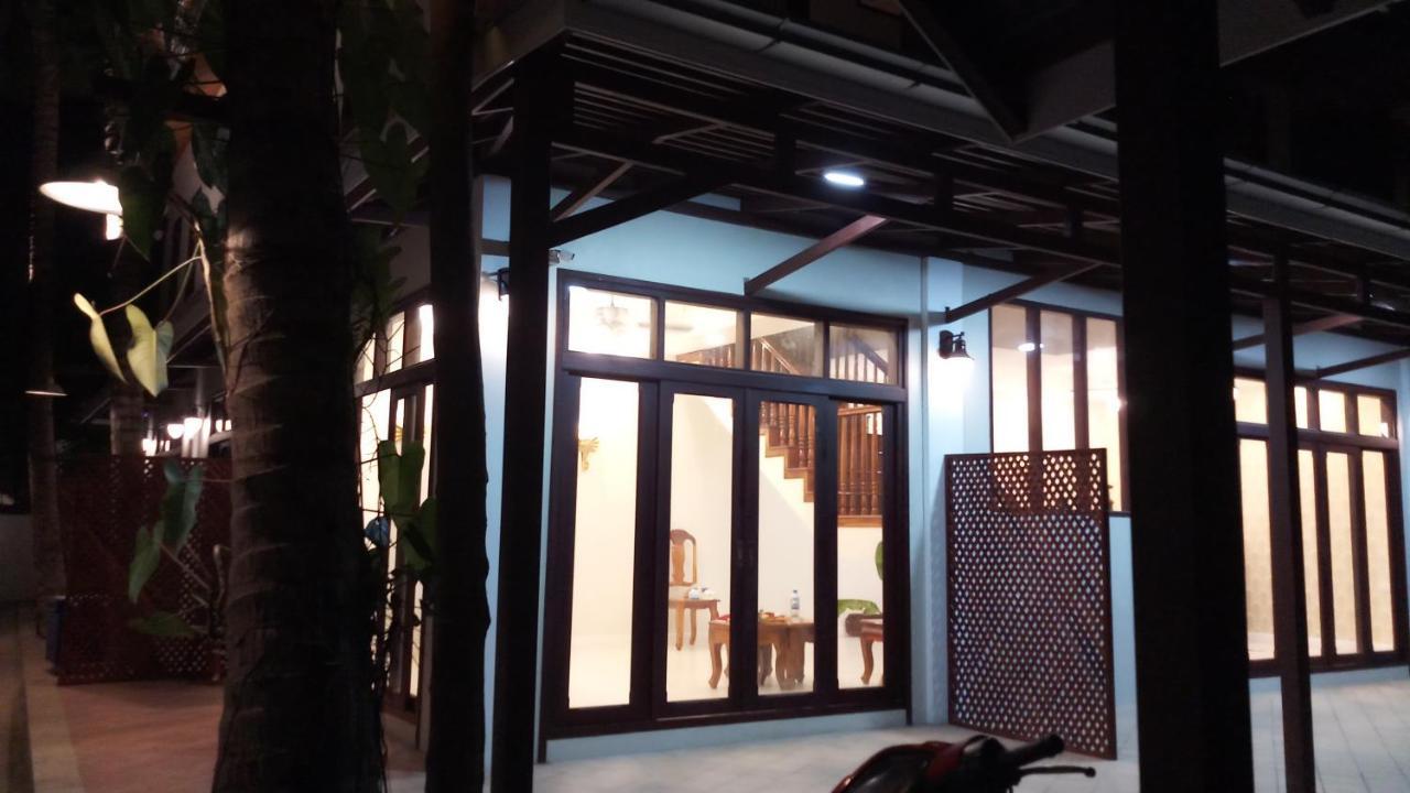 Villa Bouathong Hotels Луанг Прабанг Екстериор снимка