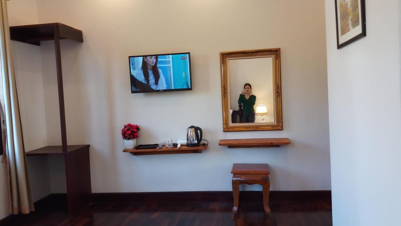 Villa Bouathong Hotels Луанг Прабанг Екстериор снимка