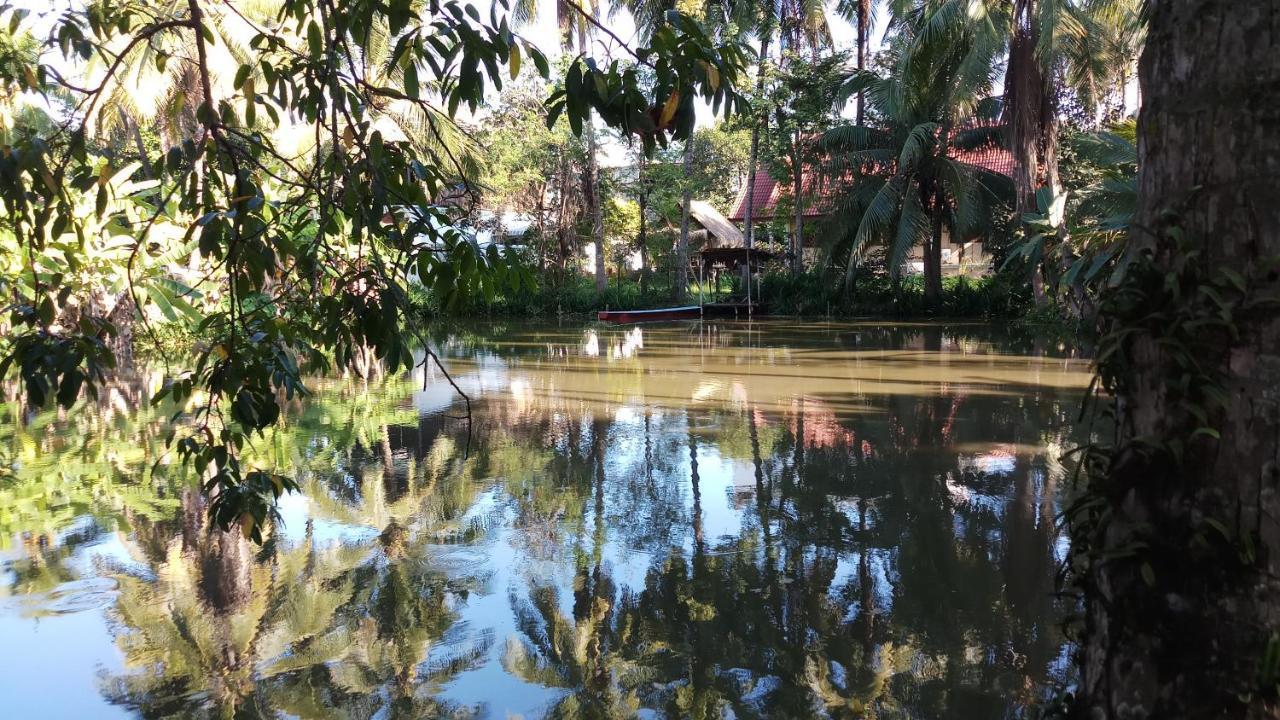 Villa Bouathong Hotels Луанг Прабанг Екстериор снимка