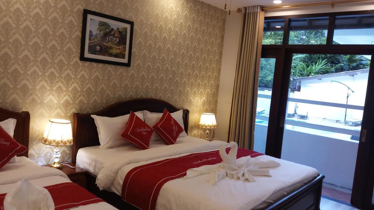 Villa Bouathong Hotels Луанг Прабанг Екстериор снимка